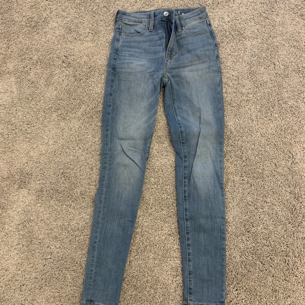 american eagle blue jeans size: 00